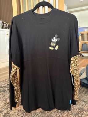 NWT Disneyland Leopard Spirit Jersey
